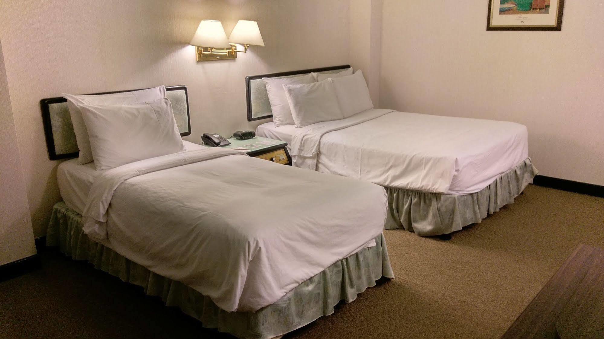 The Premier Hotel Tainan Esterno foto